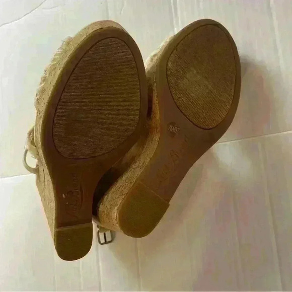 Lucky Brand Women’s Cork Wedge Heels Size 7 - Picture 5 of 5